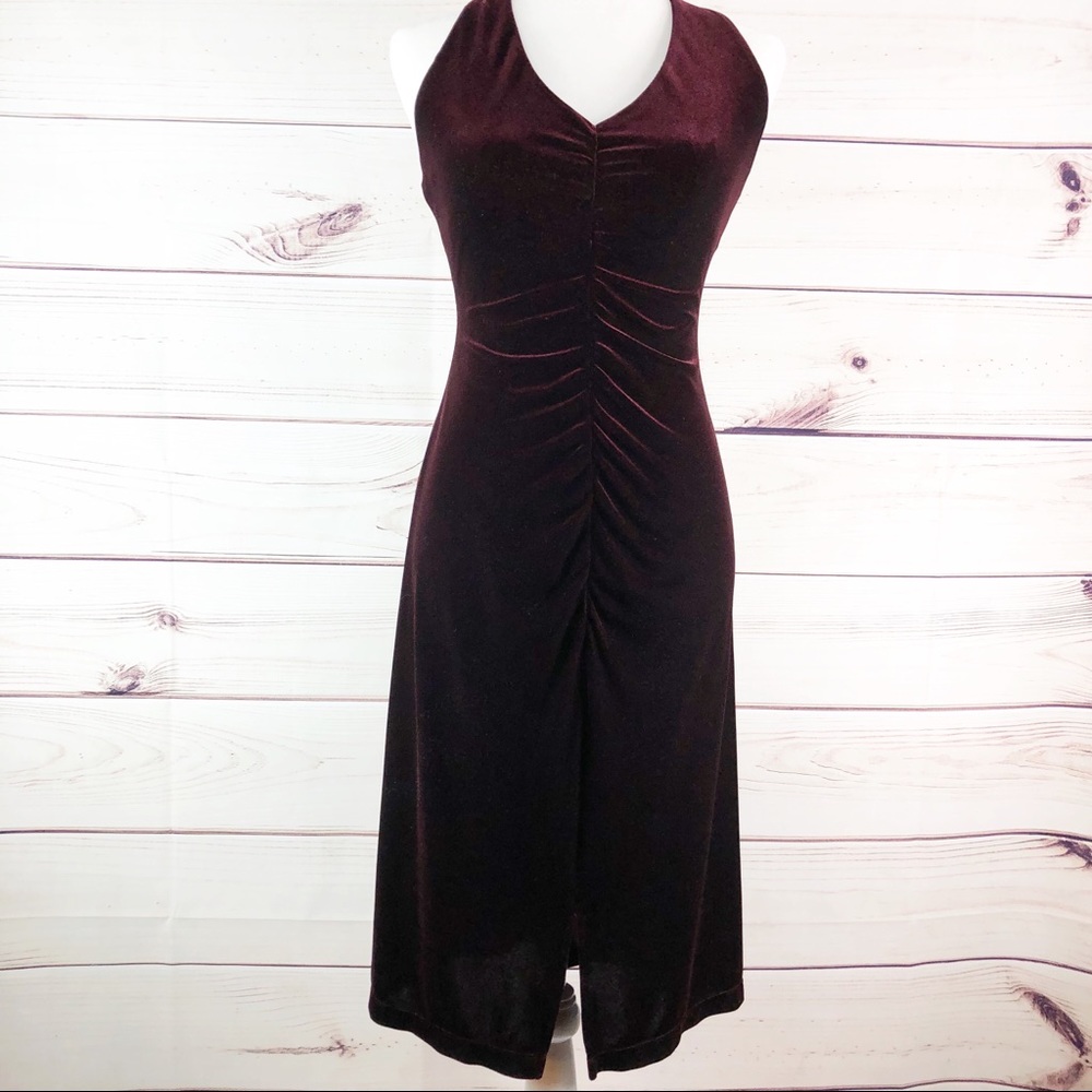 D237 BCBGMaxazria  burgundy haulter cocktail dress